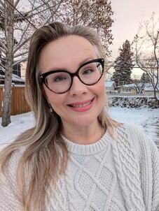 Photo of Dawn Steil